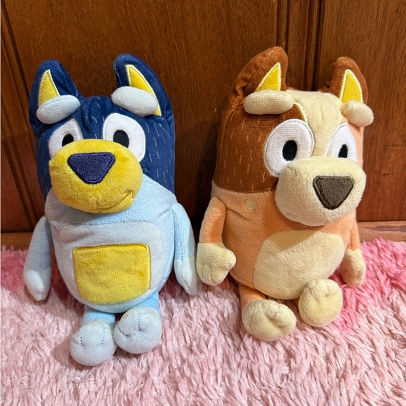 Bluey Toy Lot - Picture 8 of 11